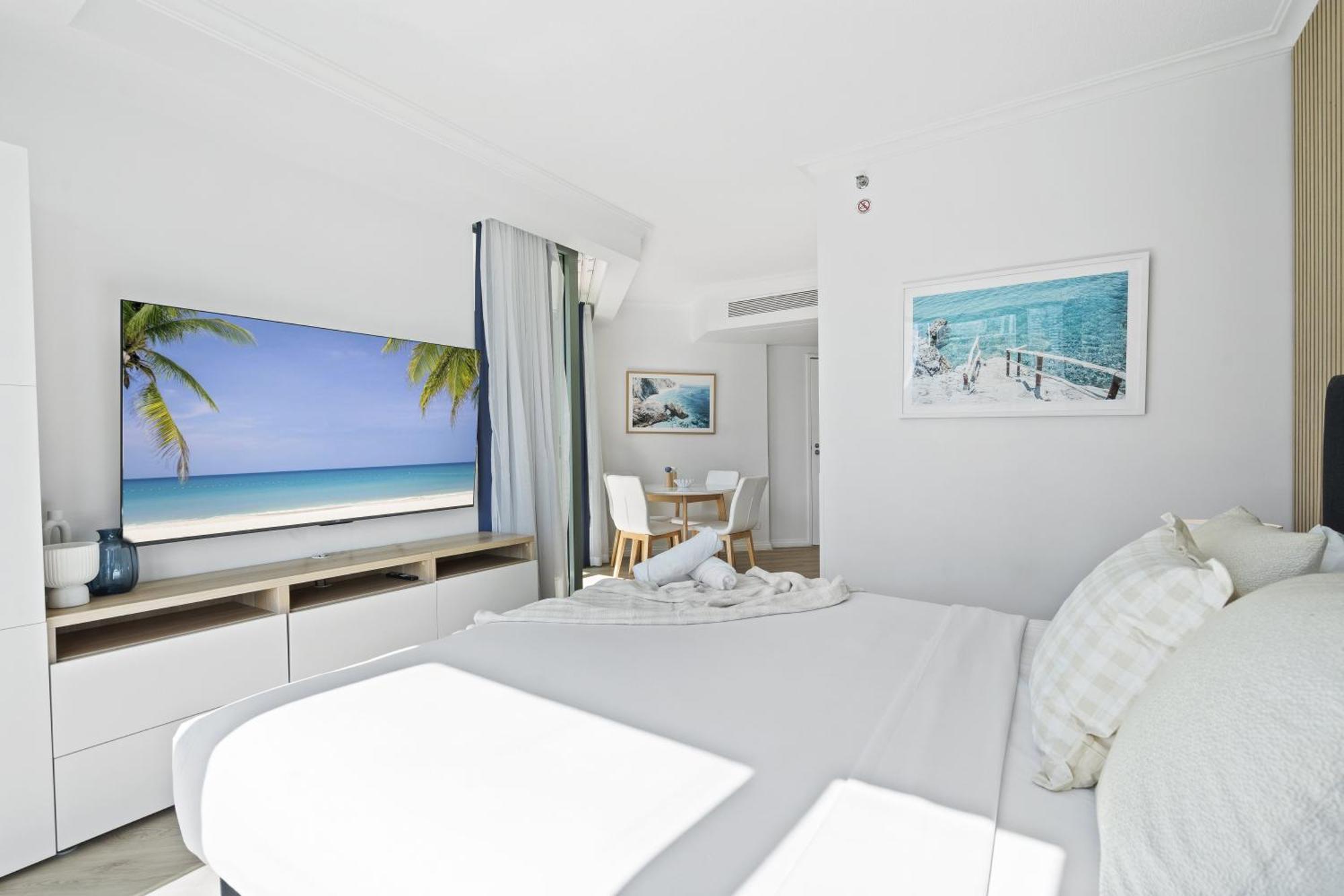 Legends Apartments - Qstay Гоулд Коуст Екстериор снимка